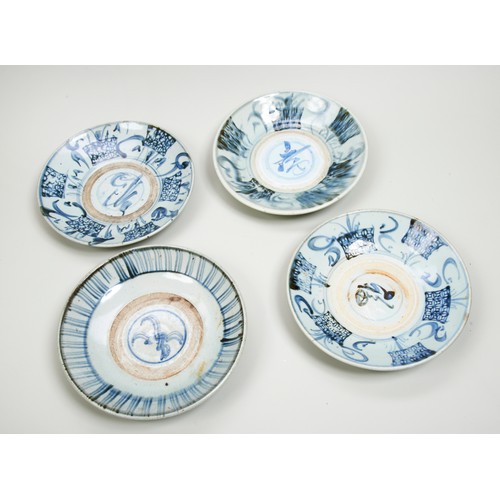 141 - FOUR ISLAMIC MARKET SWATOW BLUE AND WHITE DISHES17TH CENTURY27.5cm diam approx.