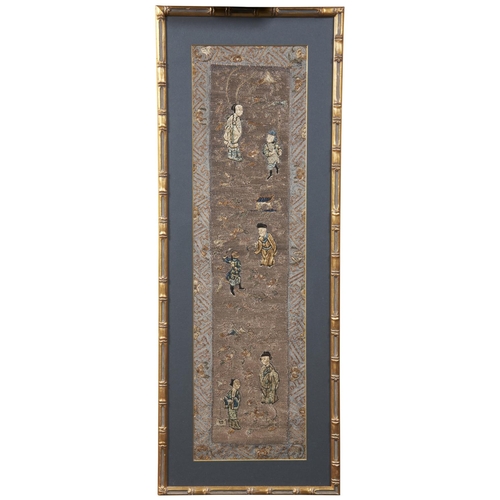 120 - A CHINESE SILK EMBROIDERED PANEL LATE QING DYNASTYworked in gold and silver thread with elegant ladi... 