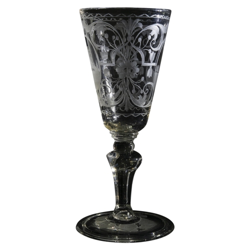 315 - A HERALDIC GOBLET20th century, 17cms high