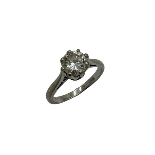 569 - A SINGLE STONE DIAMOND RINGthe brilliant-cut diamond estimated to weigh 0.9 carats, eight claw set o... 