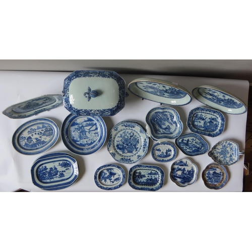 199 - LARGE QUANTITY OF CHINESE EXPORT BLUE AND WHITE WARES QING DYNASTY 18TH CENTURY