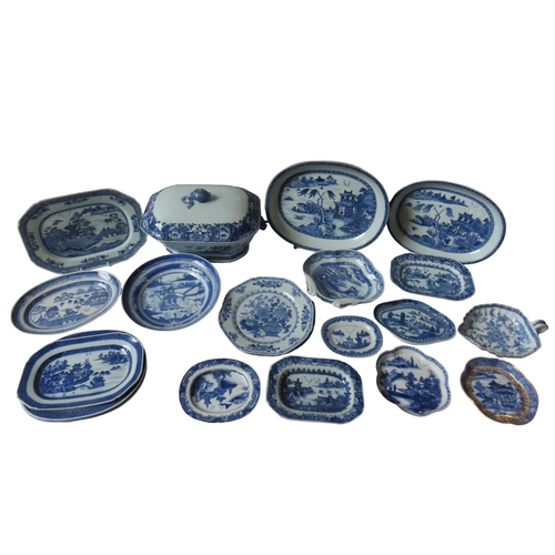 199 - LARGE QUANTITY OF CHINESE EXPORT BLUE AND WHITE WARES QING DYNASTY 18TH CENTURY