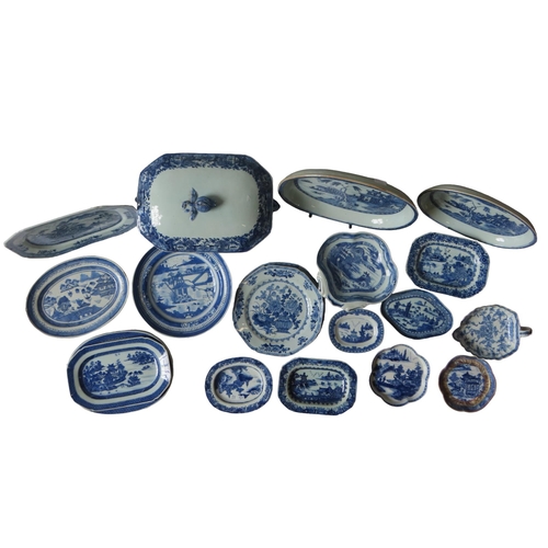 199 - LARGE QUANTITY OF CHINESE EXPORT BLUE AND WHITE WARES QING DYNASTY 18TH CENTURY