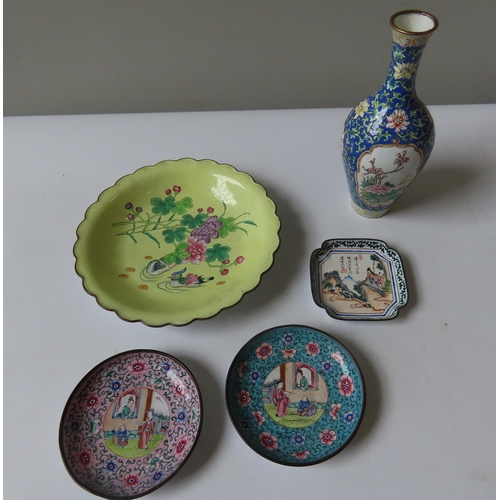 126 - CHINESE CANTON ENAMEL WARES 19TH/20TH CENTURY comprising three small dishes, a scalloped dish and a ... 