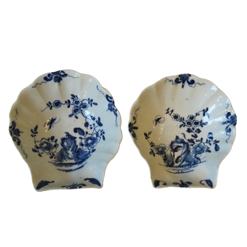 305 - A PAIR OF RARE WORCESTER 'TWO PEONY ROCK BIRD' PICKLE DISHES, 18TH CENTURY, of scallop form.10 cm... 