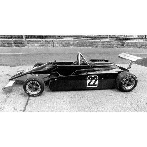 34 - 1983 SPARTON SE420 FORMULA 3              Chassis Number: SE420/04C- The only Sparton F3 chassis bui... 