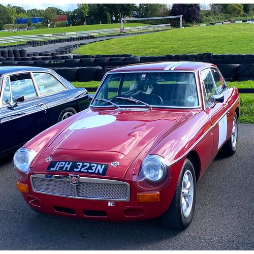 55 - 1975 MGB GT Coupe                                 Registration Number: JPH 323NChassis Number: GHD5-... 