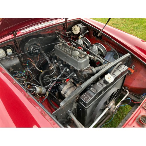 55 - 1975 MGB GT Coupe                                 Registration Number: JPH 323NChassis Number: GHD5-... 