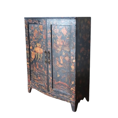 101 - A DECOUPAGE CHINOISERIE SIDE CABINET, EARLY 19TH CENTURY, rectangular form, the two panelled cupboar... 