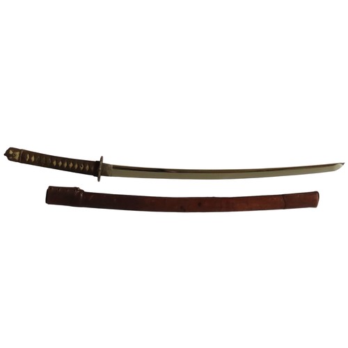 231 - WWII JAPANESE OFFICER'S SHIN GUNTO/KATANA SWORD, with 67cm steel single edged blade, foliate cast br... 