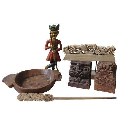 719 - A MIXED COLLECTION OF CARVED WOODEN SUNDRIES, the lot includes a polychrome painted Indian figure (6... 