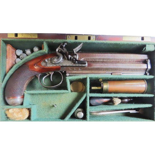 247 - A FINE 16 BORE FLINTLOCK DOUBLE BARRELLED OVER AND UNDER OFFICERS PISTOL BY GEORGE JONES, circa 1820... 