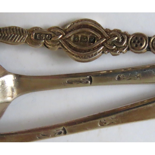 628 - A TODDY LADLE, BUTTON HOOK, THREE SILVER TEASPOONS AND A SILVER BUTTER KNIFE, the unmarked ladle ins... 