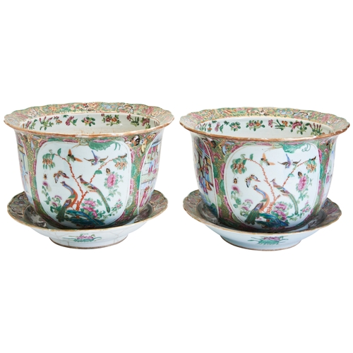 124 - A LARGE PAIR OF CHINESE FAMILLE ROSE JARDINIERE AND STANDSLATE QING DYNASTY 广彩花盆一对 晚清decorated in th... 