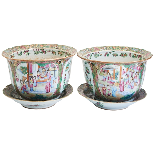 124 - A LARGE PAIR OF CHINESE FAMILLE ROSE JARDINIERE AND STANDSLATE QING DYNASTY 广彩花盆一对 晚清decorated in th... 