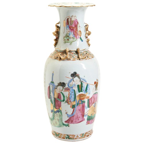 127 - A LARGE LARGE FAMILLE ROSE 'INSCRIBED' VASE, QING DYNASTY, 19TH CENTURY粉彩‘蟠桃会’纹赏瓶 清 19世纪depicted the... 