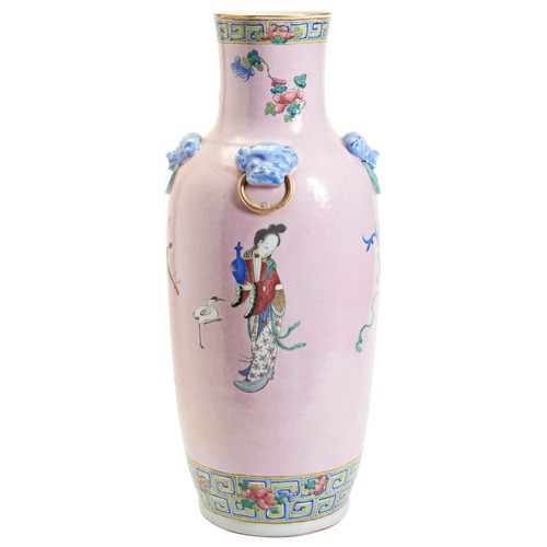 129 - A LARGE FAMILLE ROSE PINK-GROUND SGRAFITTO DECORATED BALUSTER VASEDAOGUANG PERIOD 粉彩‘三星拜寿’赏瓶 清 道光the... 