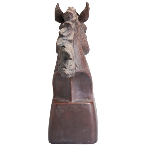 41 - A PAIR OF YIXING POTTERY HORSE HEADS INSCRIBED WITH CHINESE POEM20TH CENTURY铜马首一对 20世纪realistically ... 