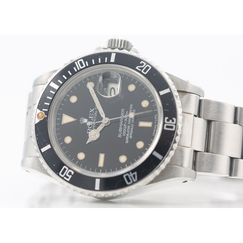 205 - 1983 ROLEX SUBMARINER WATCHA 1983 Rolex Submariner oyster perpetual date (16800/B), in working order... 