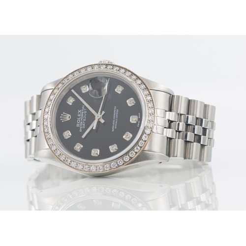 209 - 1990 ROLEX DATEJUST WATCHA Rolex Oyster Perpetual Datejust, featuring stainless steel strap and 36mm... 