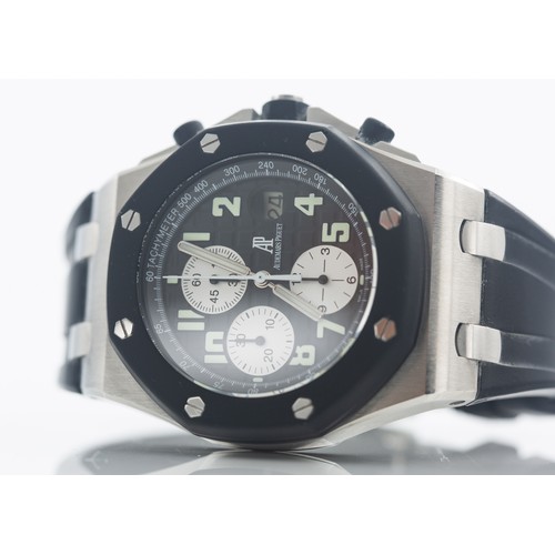 221 - 2009 AUDEMAR PIGUET ROYAL OAK WATCHA 42mm Audemars Piguet featuring the Royal Oak Offshore stainless... 