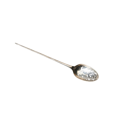 46 - GEORGE II/III SILVER MOTE SPOON, C.1760 With a pierced bowl 14.2 cm9 g