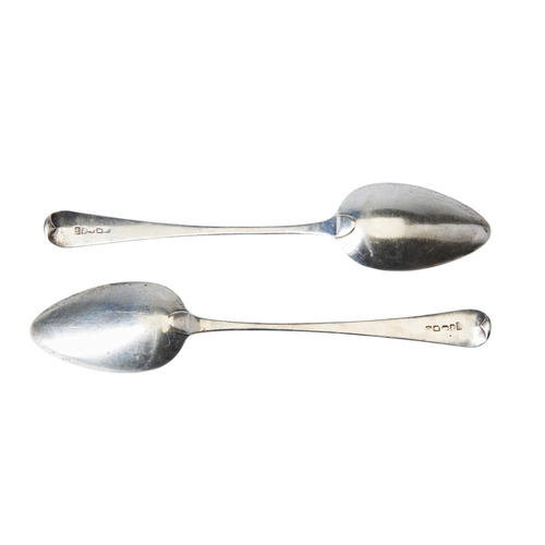 71 - PAIR OF TABLESPOON, EDWARD JACKSON YORK 1815.106 g.22.5 cm.