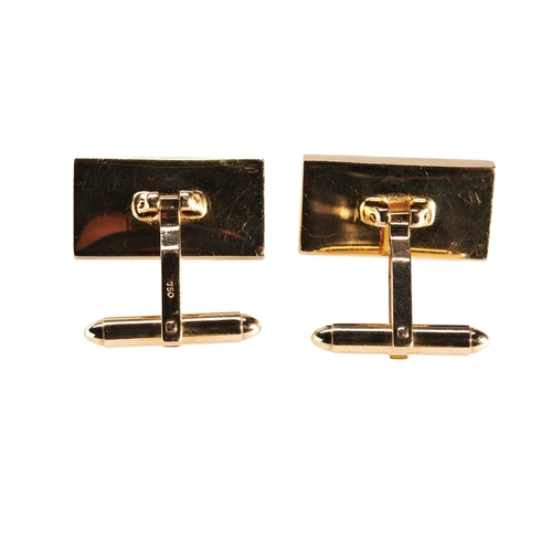 259 - PAIR OF WHITE JADE RECTANGULAR CUFF LINKS stones of tablet form plaques, mounted in 18k yellow gold,... 