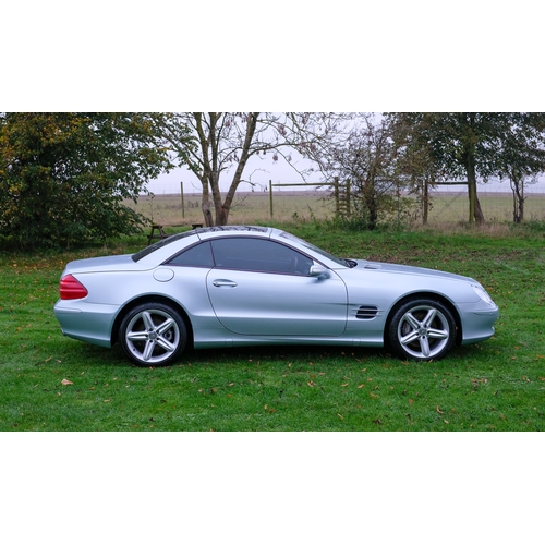 305 - 2003 Mercedes-Benz SL500                                               Registration Number: LF53 YPV... 