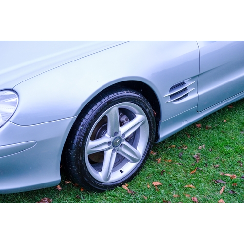 305 - 2003 Mercedes-Benz SL500                                               Registration Number: LF53 YPV... 