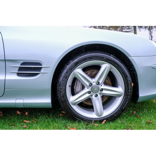 305 - 2003 Mercedes-Benz SL500                                               Registration Number: LF53 YPV... 