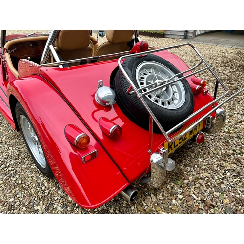 324 - 2002 Morgan Plus 8                                                        Registration Number: RL52 ... 