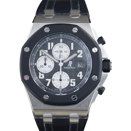 221 - 2009 AUDEMAR PIGUET ROYAL OAK WATCHA 42mm Audemars Piguet featuring the Royal Oak Offshore stainless... 