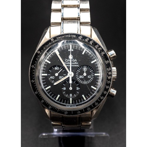 225 - OMEGA SPEEDMASTER PROFESSIONAL AUTOMATIC ‘MOON WATCH’Fitted with 849 model stainless steel bracelet.... 