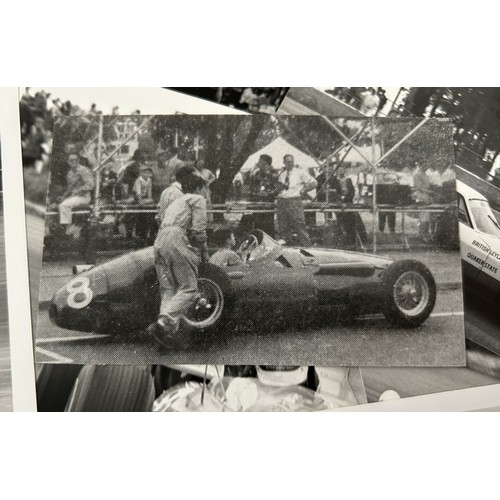 156 - 75+ PERIOD MOTOR RACING PHOTOGRAPHS #1A number of images depicting motor racing from the 1920s to 19... 