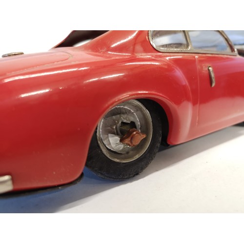 34 - ALFA-ROMEO 1900 C SPRINT MODEL BY VENTURA1950s tin-plate model Alfa Romeo 1900 Sprint by Touring. c.... 