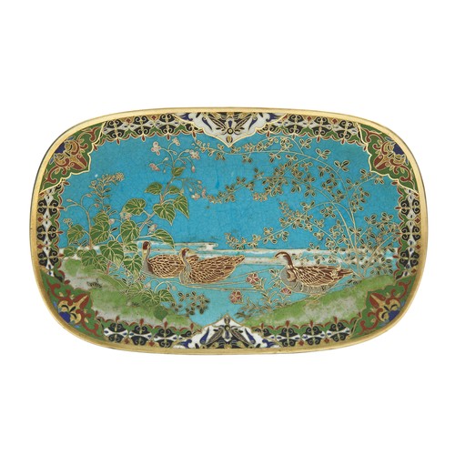 62 - A JAPANESE CLOISONNÉ RECTANGULAR DISHMEIJI PERIOD (1868-1912)decorated with a scene of three geese o... 