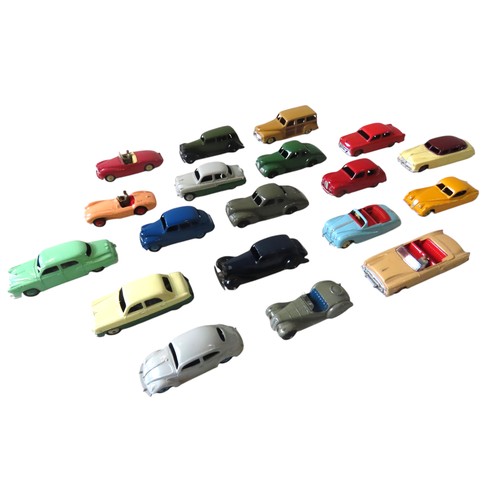 362 - DINKY PRE-WAR 30B ROLLS ROYCE, 30D Vauxhall Saloon and various other Dinky cars to include a Studeba... 