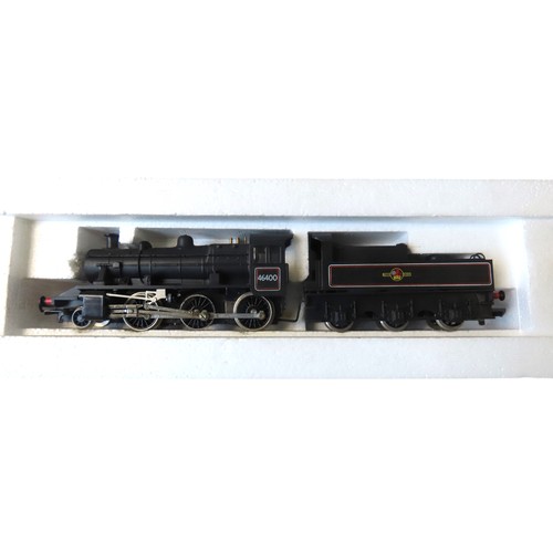 385 - Hornby Dublo LMR 2-8-0 8F Locomotive and Tender, boxed but used, a Dublo 2-6-4 tank loco, unboxed, a... 