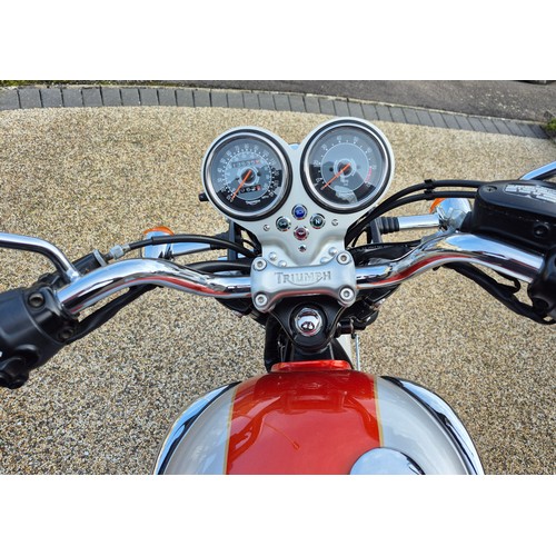 35 - 2002 Triumph Bonneville Centennial
Registration Number: WJ52 PHYFrame Number: SMTTJ902TM3161641Engin... 