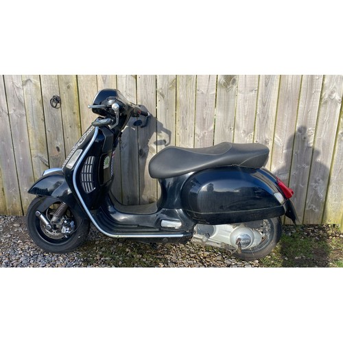 112 - 2008 Vespa GTS 125Registration Number:  AU58 EHHFrame Number: ZAPM3130001011763Engine Number: M315M1... 