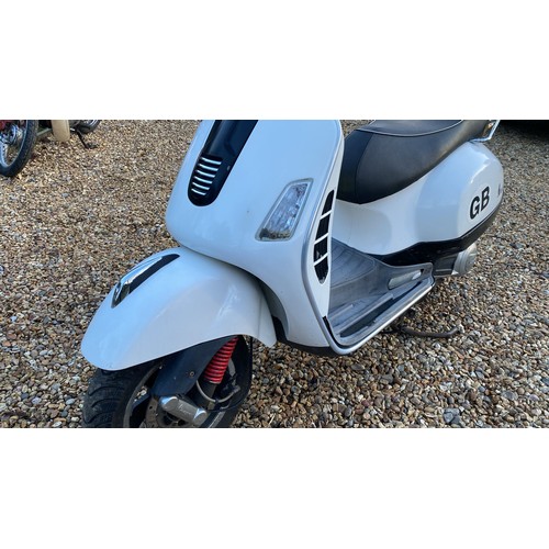 103 - 2010 Vespa GTS 125Registration Number: LJ10 EGDFrame Number: ZAPM4530000009373Engine Number: M455M97... 