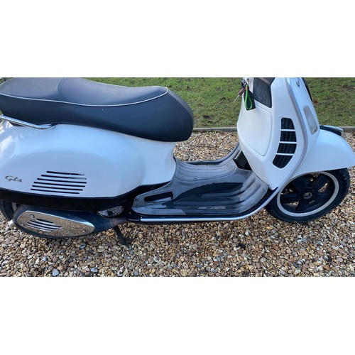 103 - 2010 Vespa GTS 125Registration Number: LJ10 EGDFrame Number: ZAPM4530000009373Engine Number: M455M97... 