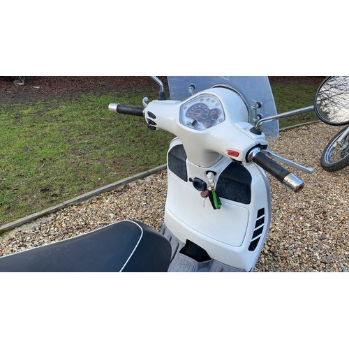 103 - 2010 Vespa GTS 125Registration Number: LJ10 EGDFrame Number: ZAPM4530000009373Engine Number: M455M97... 