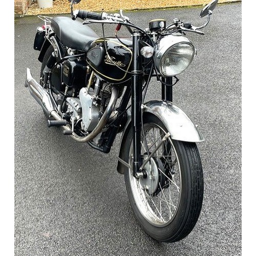 30 - 1960 Velocette 350 MACRegistration Number: PAS 355Frame Number: RS15615Engine Number MAC 22457- Rest... 