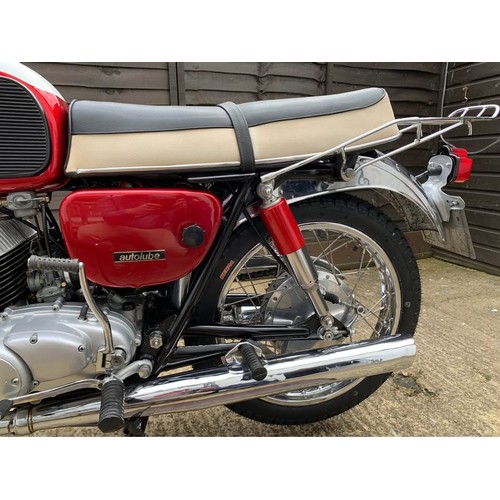 39 - 1966 Yamaha YDS3 250ccRegistration Number: KFR 215DFrame Number: Y23-37466- Restored example- Fuel t... 