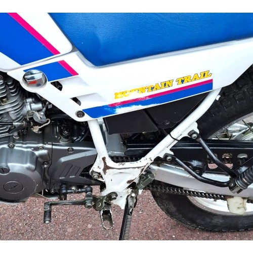 42 - 1995 Yamaha XT 225 SerrowRegistration Number: M350 BLCFrame Number: JYA4BEE05PA04476Engine Number: 4... 