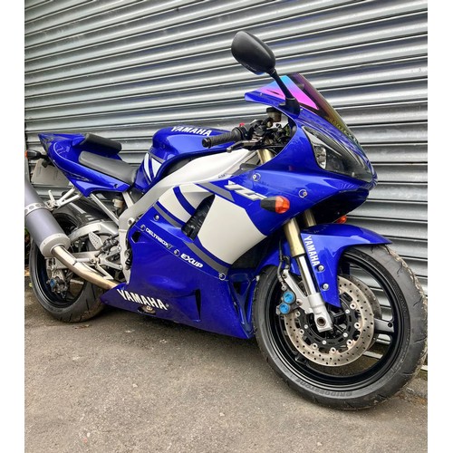 99 - 2001 Yamaha YZF R1Registration Number: BX51 RX2Frame Number: JYARN041000022276Engine Number: N503E00... 