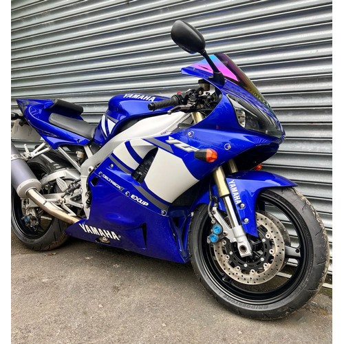 99 - 2001 Yamaha YZF R1Registration Number: BX51 RX2Frame Number: JYARN041000022276Engine Number: N503E00... 