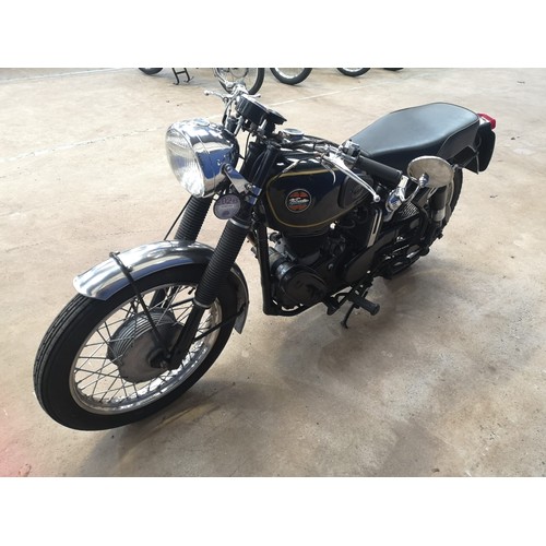 32 - 1963 Velocette Venom      Registration Number: VJL 718Frame Number: R514315- Well presented, matchin... 